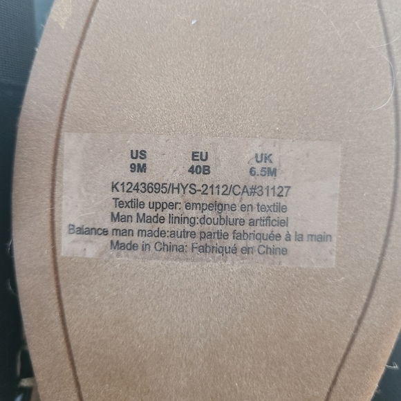 DKNY Black strappy Platform Espadrille Sandals Size 9 NWT - Picture 8 of 9